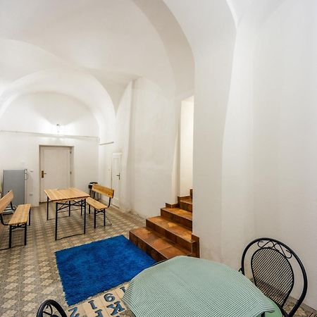 Bezauberndes Gaestehaus In Šatov Dış mekan fotoğraf