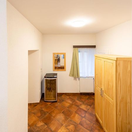 Bezauberndes Gaestehaus In Šatov Dış mekan fotoğraf