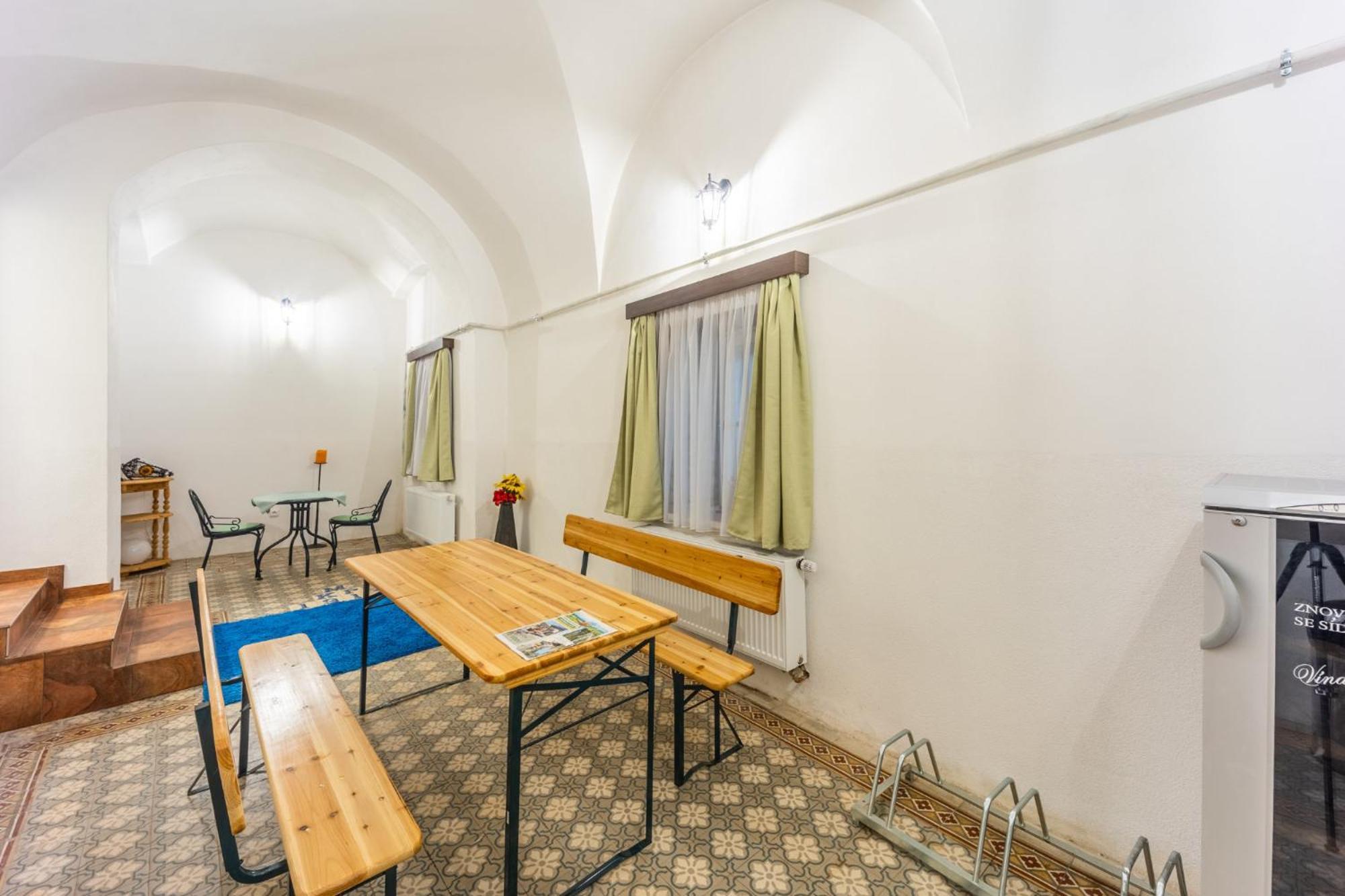 Bezauberndes Gaestehaus In Šatov Dış mekan fotoğraf